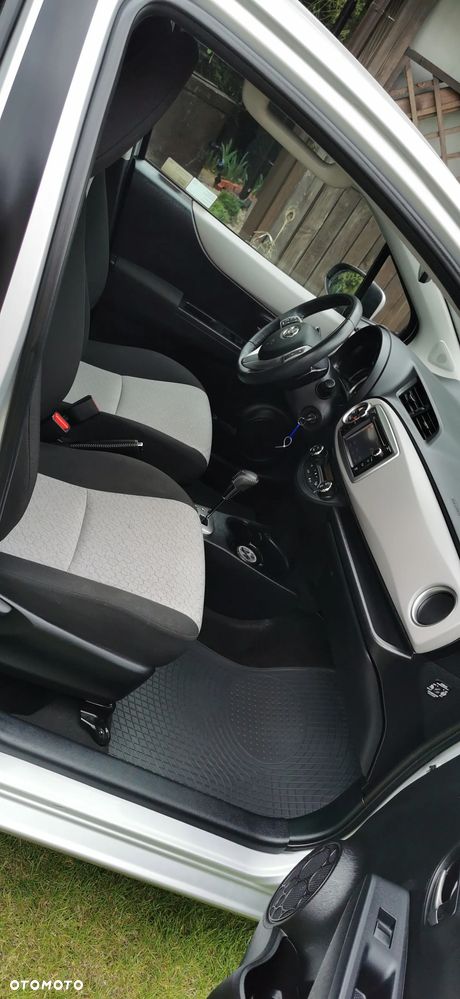 Toyota Yaris 1.33 Luna MS - 31