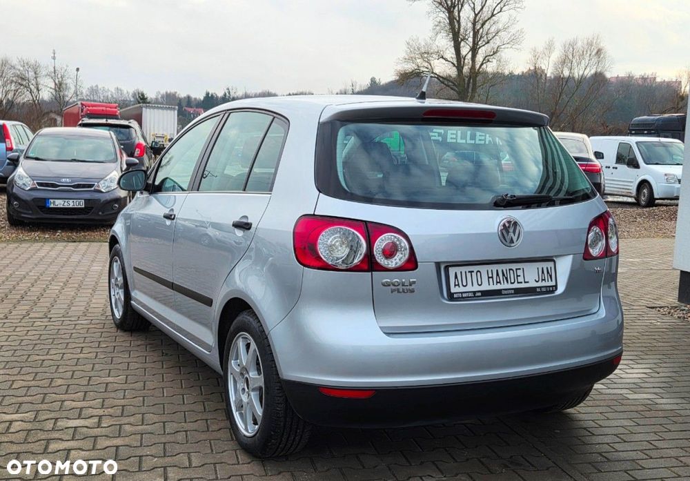 Volkswagen Golf Plus - 4