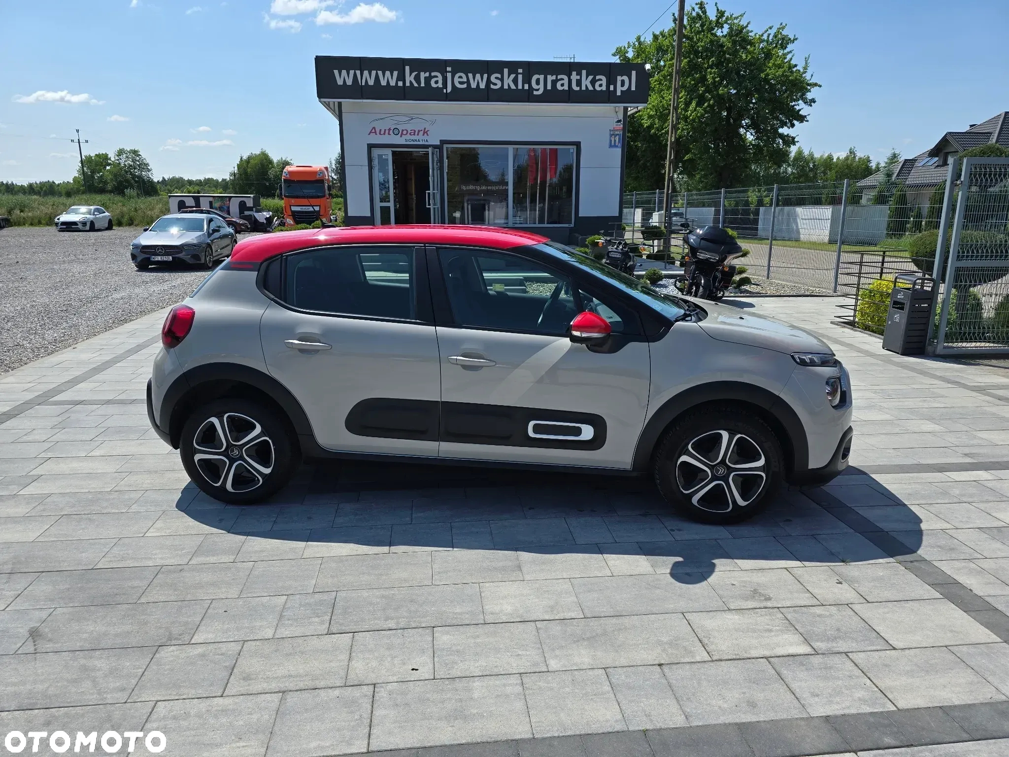 Citroën C3 1.2 PureTech Shine - 37