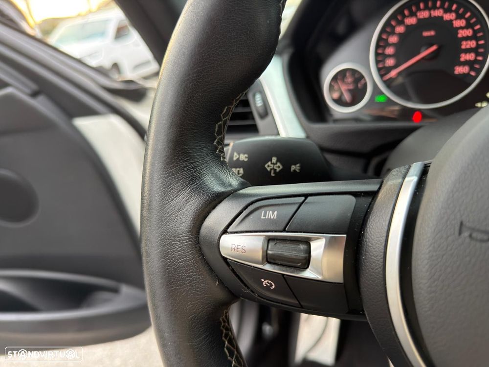 BMW 318 d Pack M Auto - 22