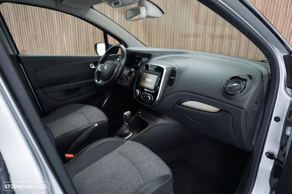 Renault Captur TCe 150 EDC GPF INTENS - 12