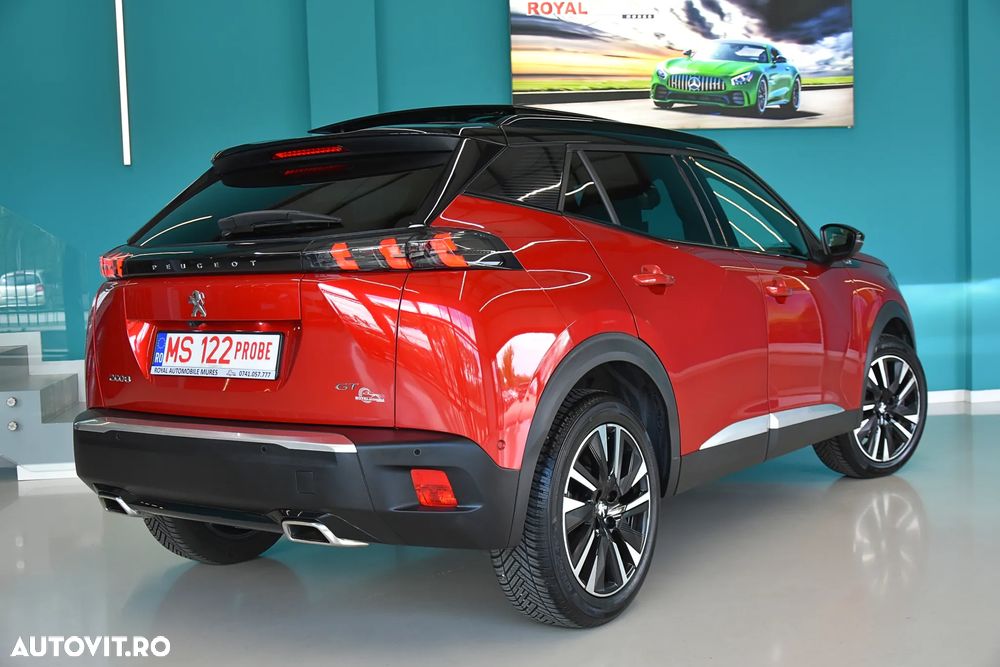 Peugeot 2008 PureTech 155 EAT8 GT - 4