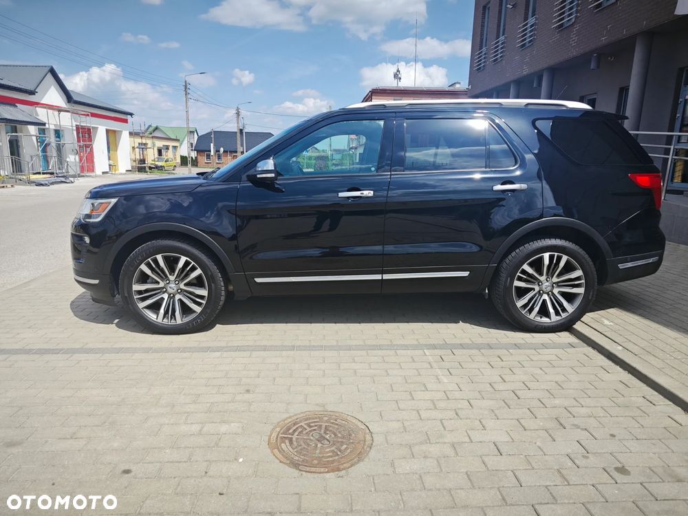 Ford Explorer - 4