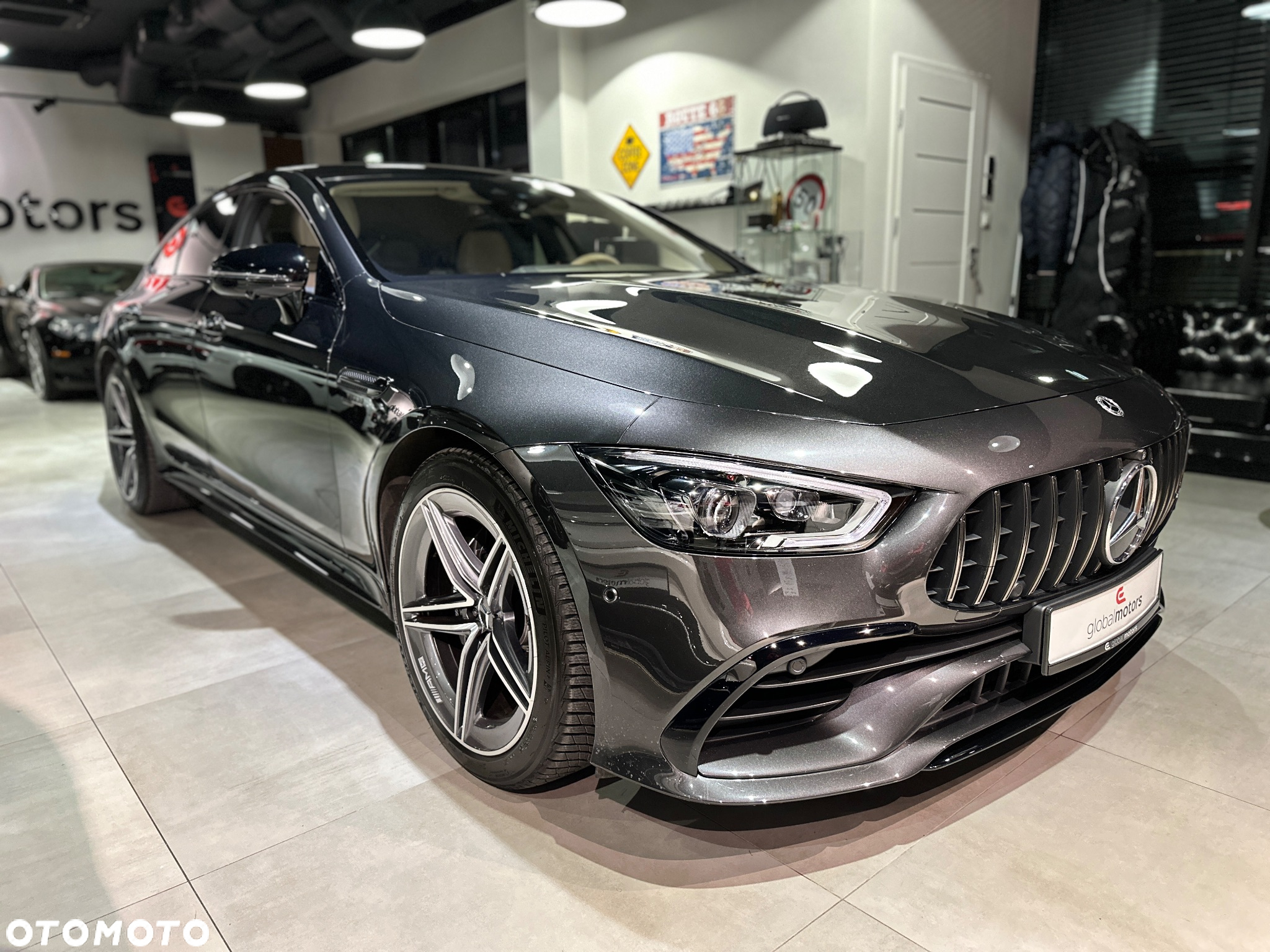Mercedes-Benz AMG GT - 2