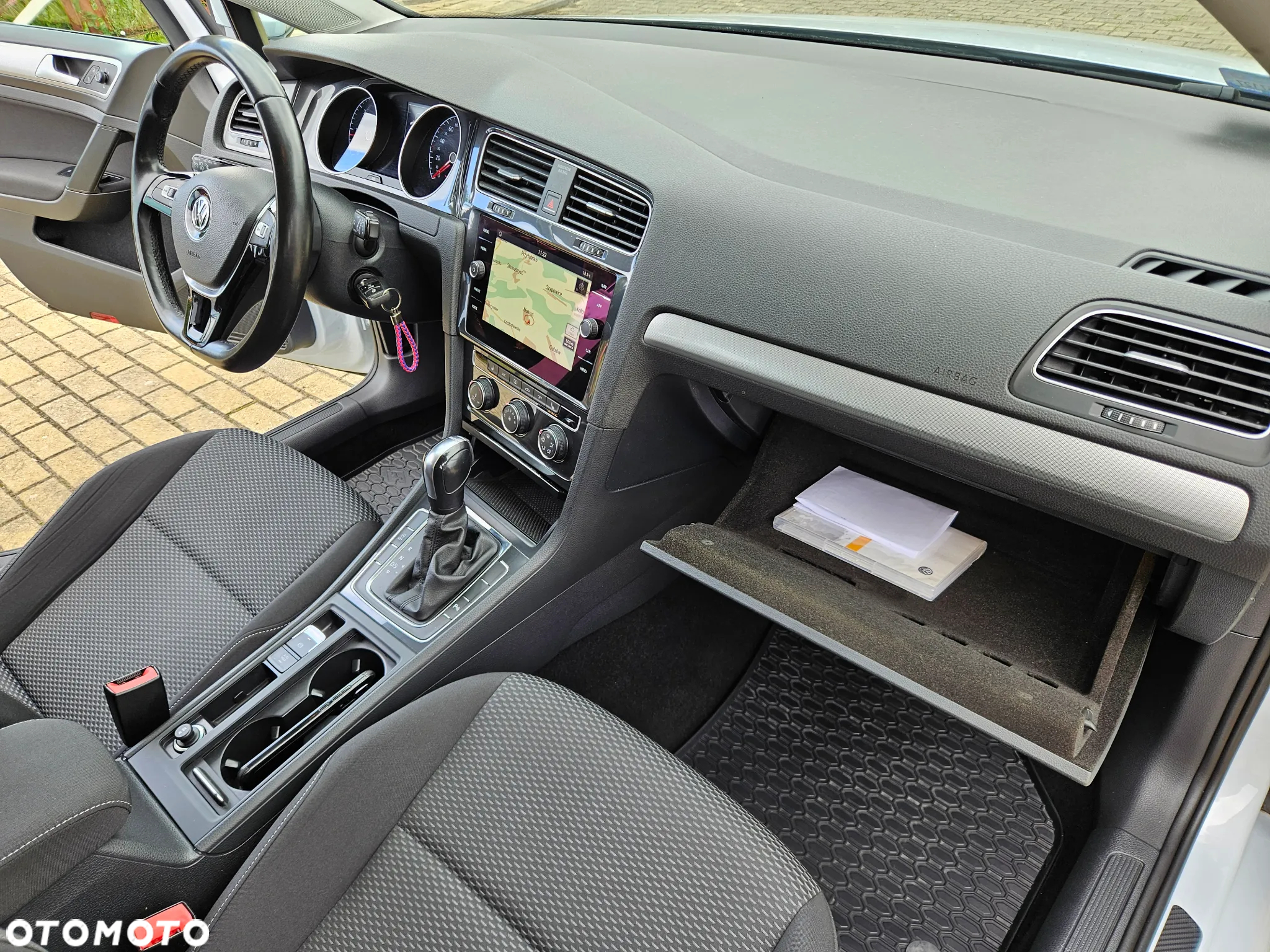 Volkswagen Golf VII 1.6 TDI BMT Comfortline DSG - 33