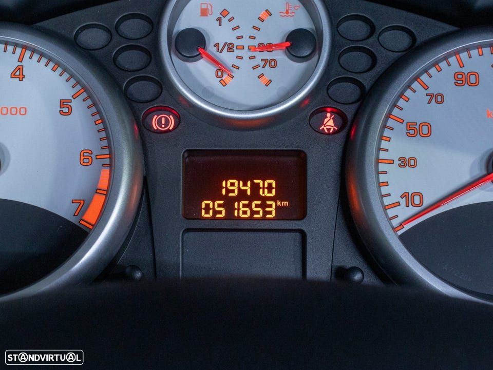 Peugeot 207 - 10