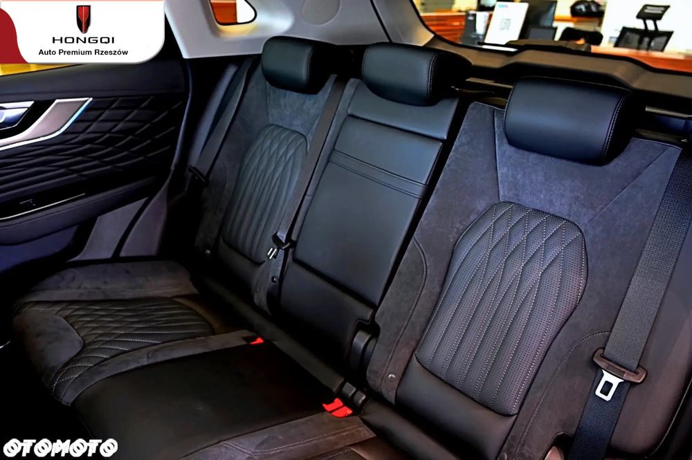 Hongqi HS5 - 15