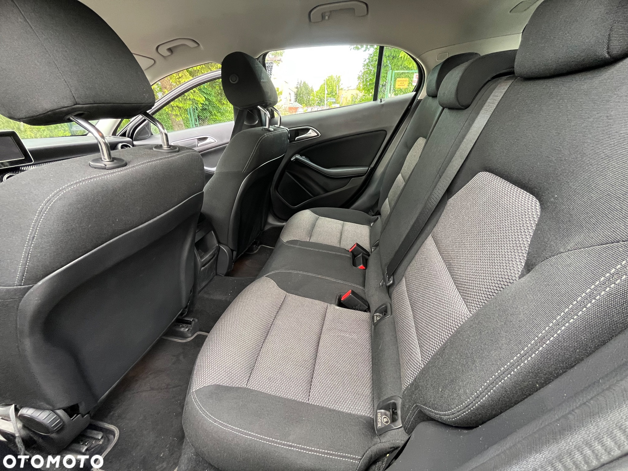 Mercedes-Benz GLA 180 7G-DCT Style - 13