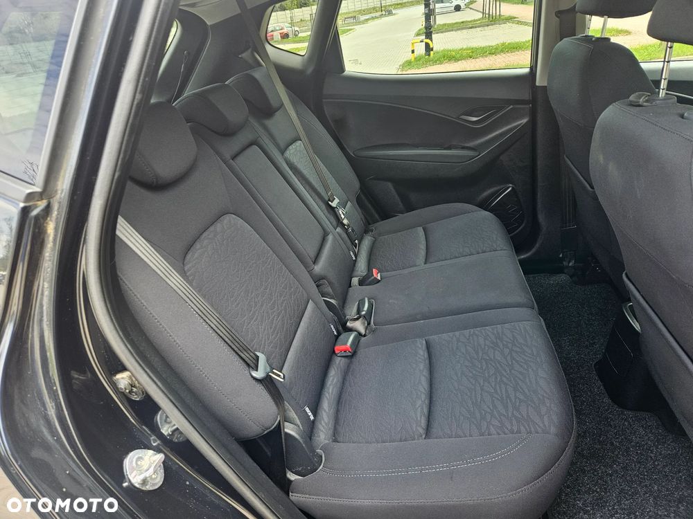 Hyundai ix20 - 16