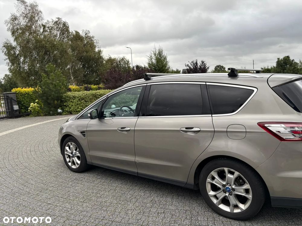 Ford S-Max 2.0 EcoBlue Titanium - 3