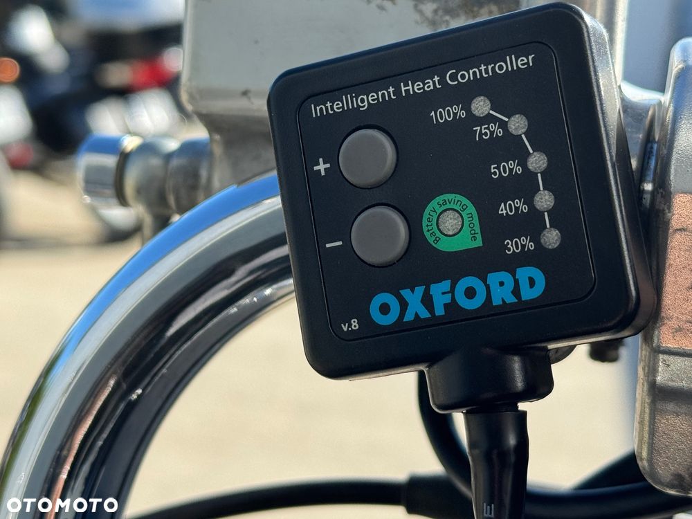 Suzuki Intruder - 11