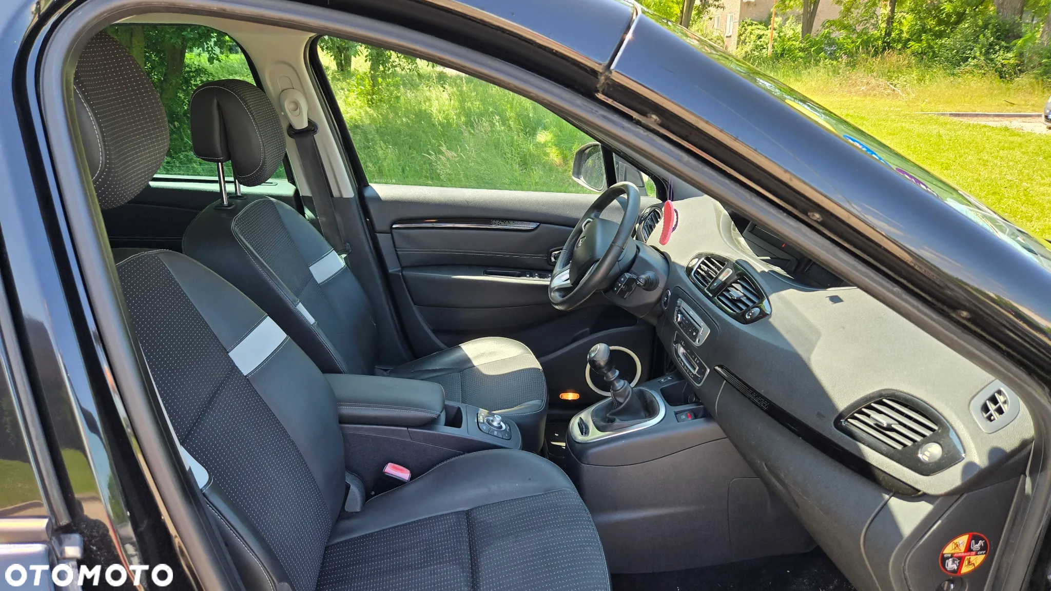 Renault Scenic ENERGY dCi 110 S&S Bose Edition - 8