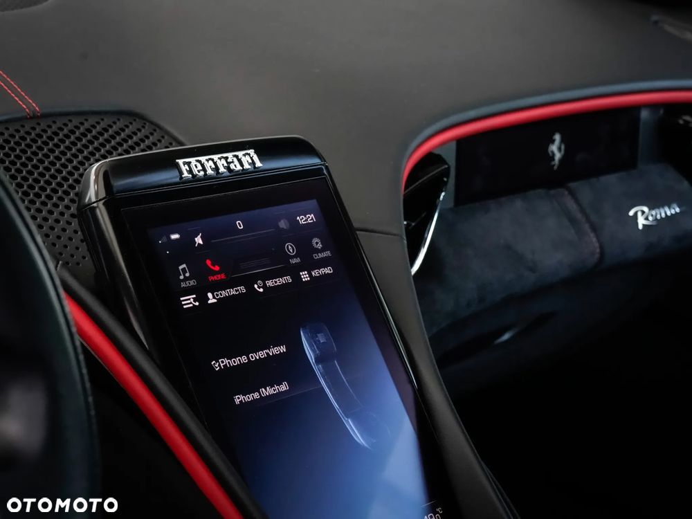 Ferrari Roma - 16
