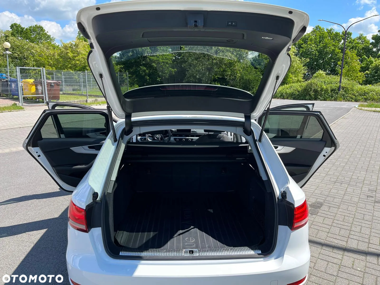 Audi A4 2.0 TDI S tronic - 9