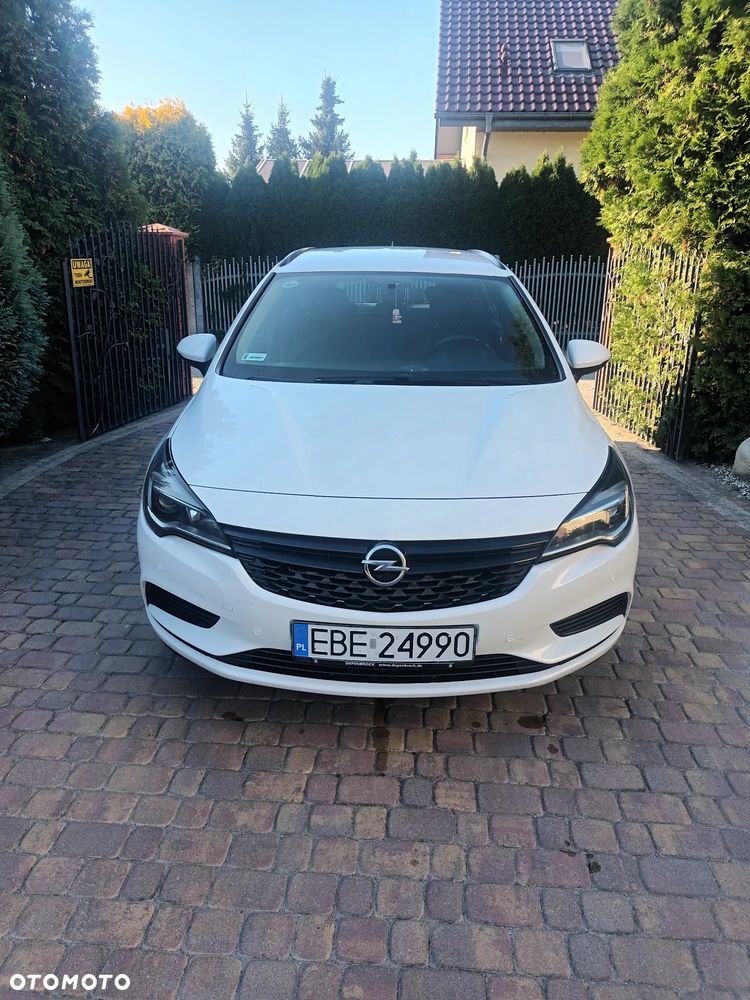 Opel Astra - 4