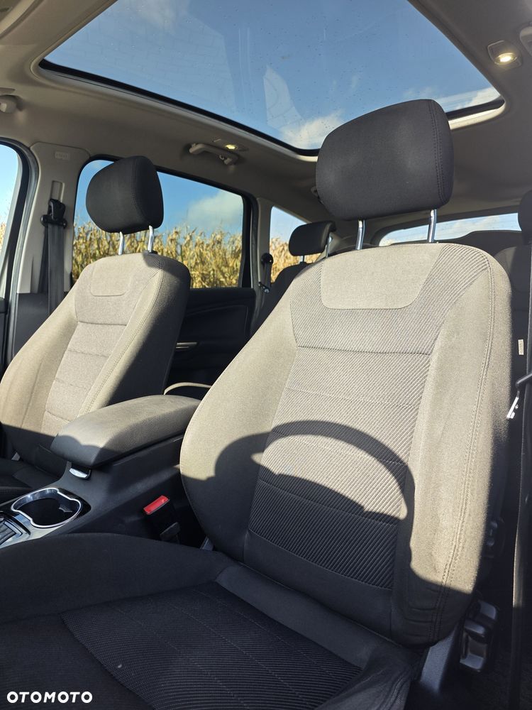 Ford S-Max - 8