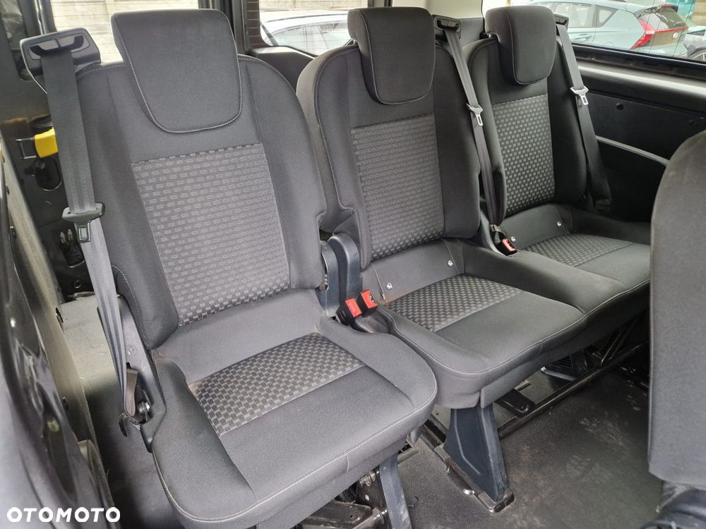 Ford Transit Custom 300 L2H1 Ambiente (bryg.) - 9