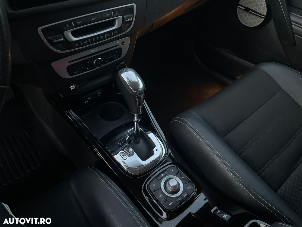 Renault Megane ENERGY dCi 110 EDC BOSE EDITION - 15