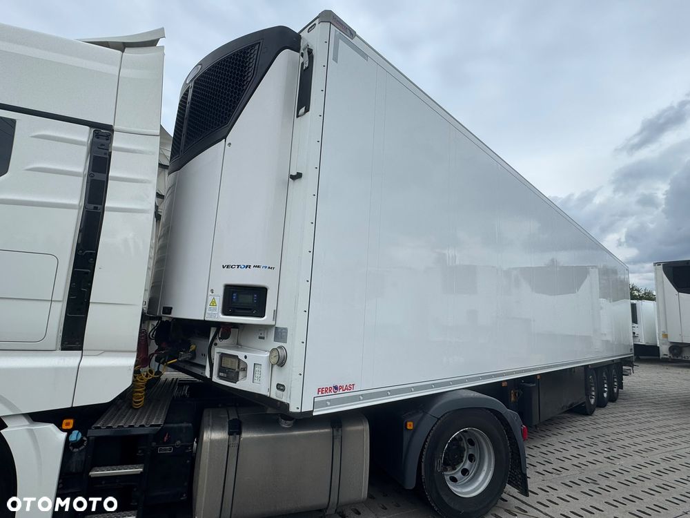 Schmitz Cargobull 2022 / Multi-temperatura / Dwa parowniki - 1