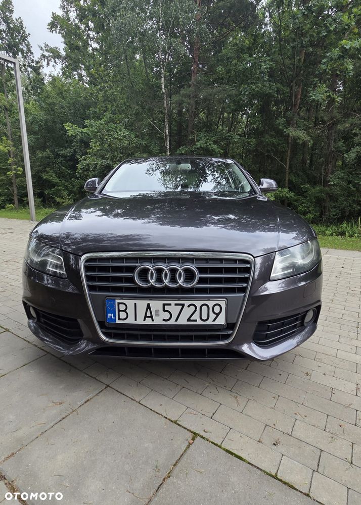 Audi A4 Limousine - 2