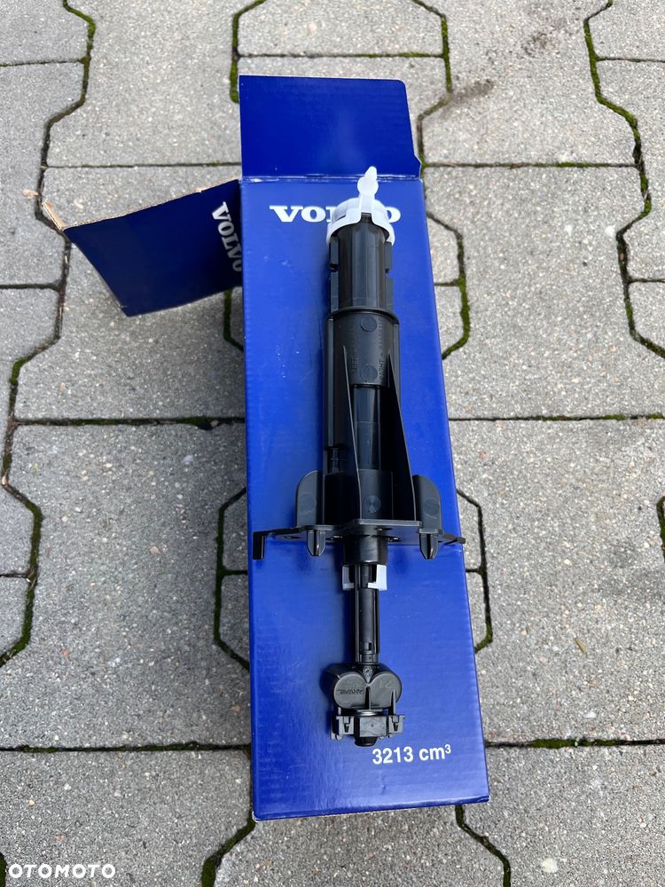 NOWY spryskiwacz Volvo FH FM euro 6 sprysk