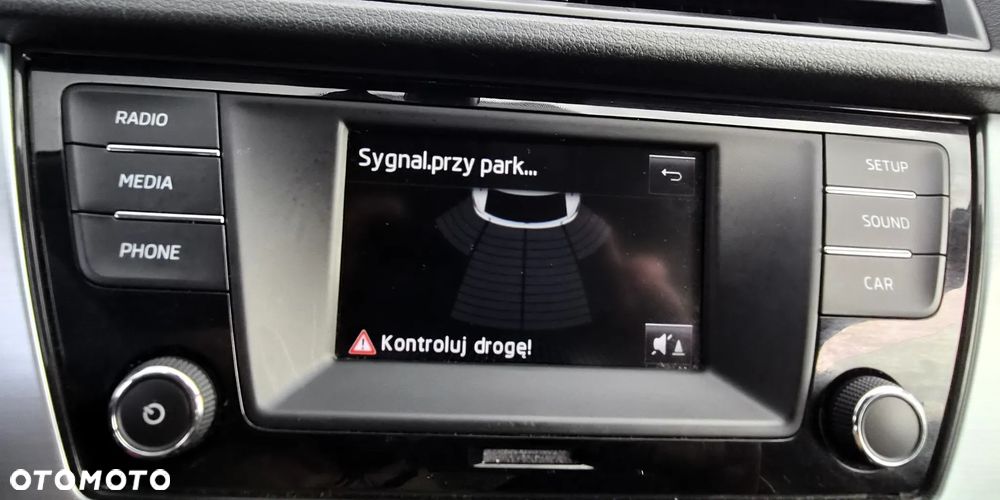 Skoda Fabia 1.2 TSI Edition - 23