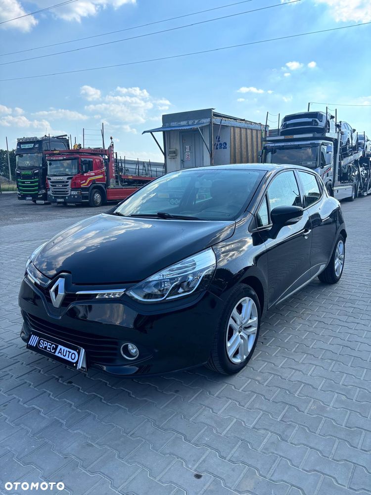 Renault Clio - 21