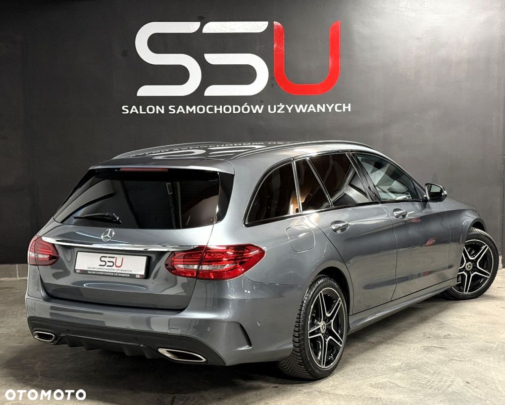 Mercedes-Benz Klasa C 180 9G-TRONIC AMG Line - 4
