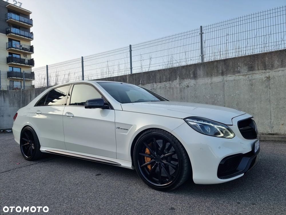 Mercedes-Benz Klasa E - 12