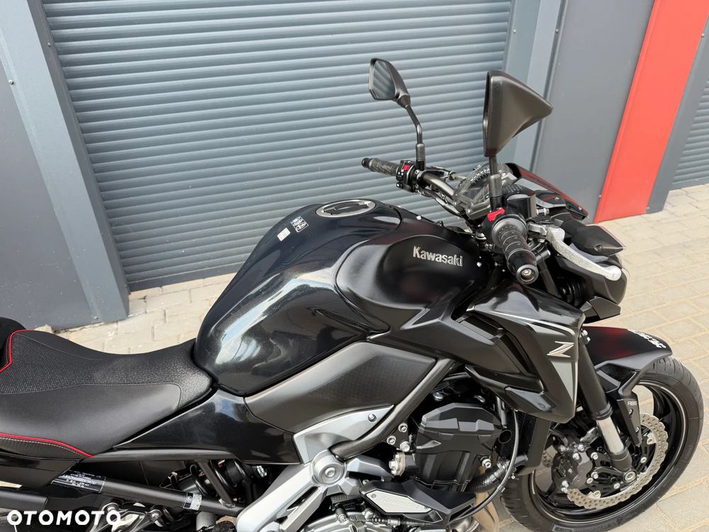 Kawasaki Z 900 - 10