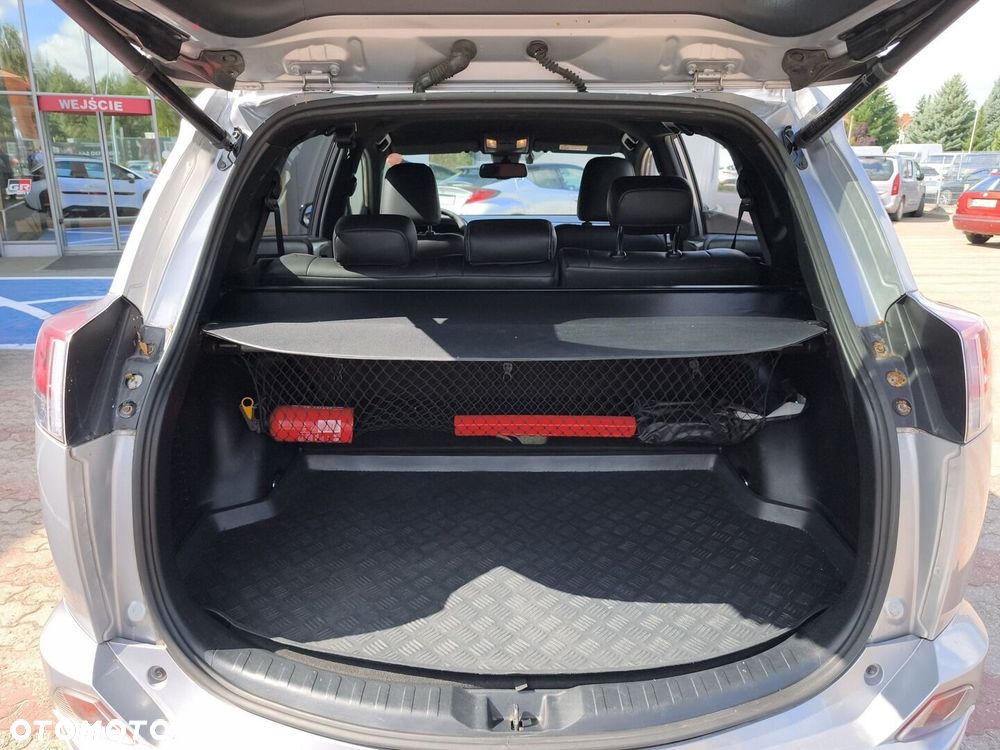 Toyota RAV4 - 13