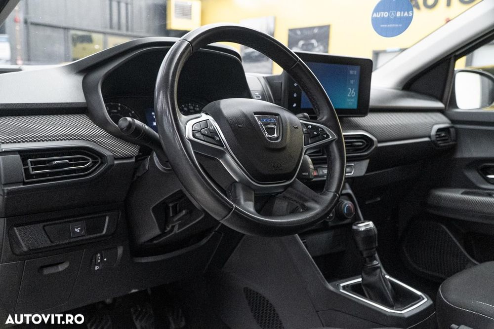 Dacia Logan TCe 90 MT6 Prestige - 7