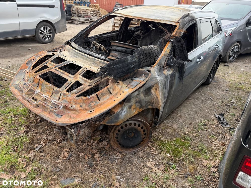 Kia Ceed 1.5 T-GDI OPF Ultimate Edition - 5