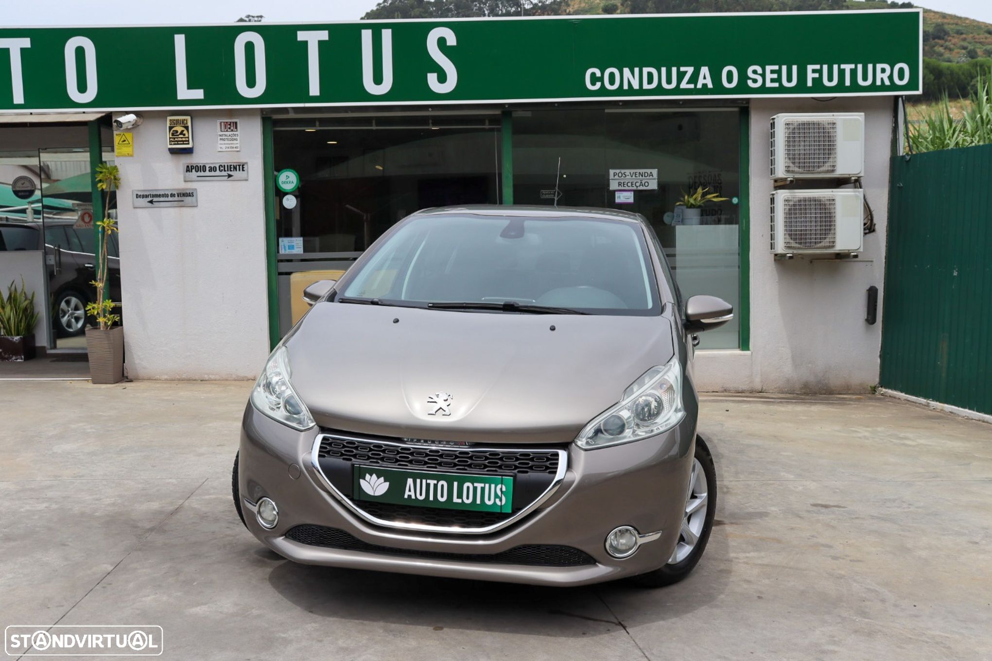 Peugeot 208 1.2 VTi Active - 1