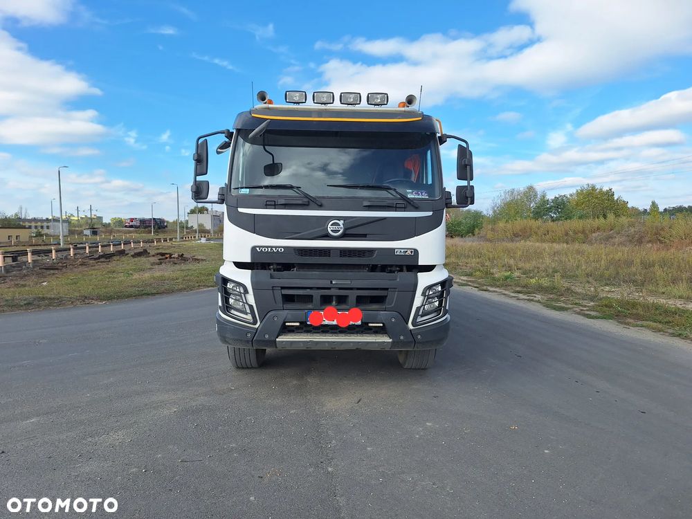 Volvo FMX - 8