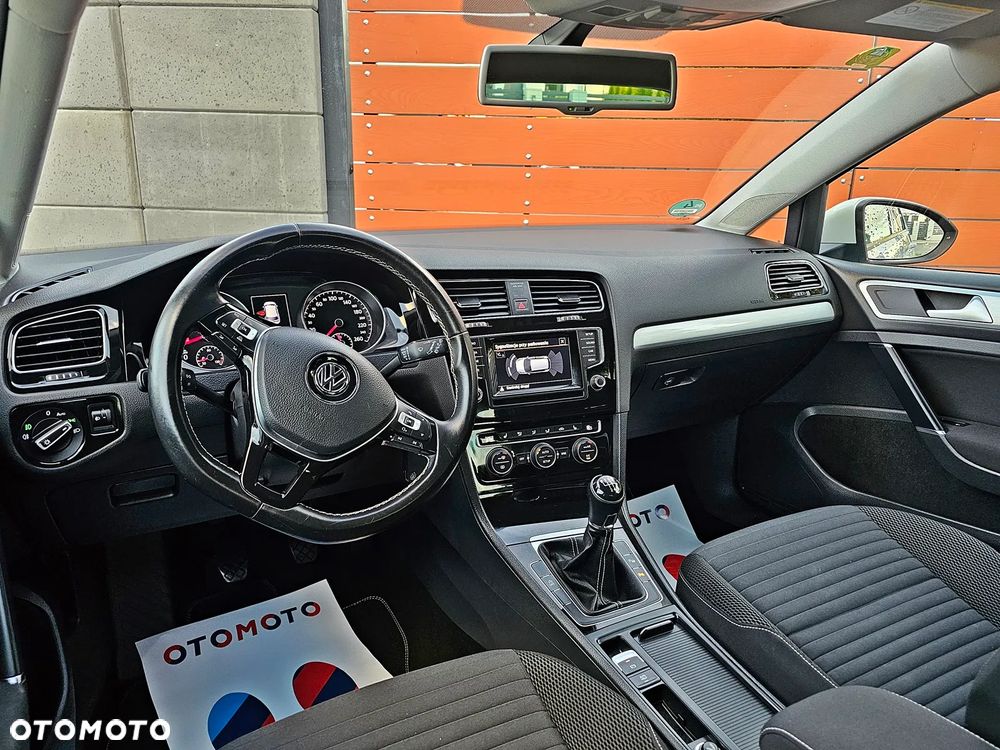 Volkswagen Golf 1.4 TSI BlueMotion Technology Cup - 16