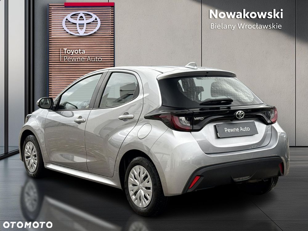 Toyota Yaris - 3