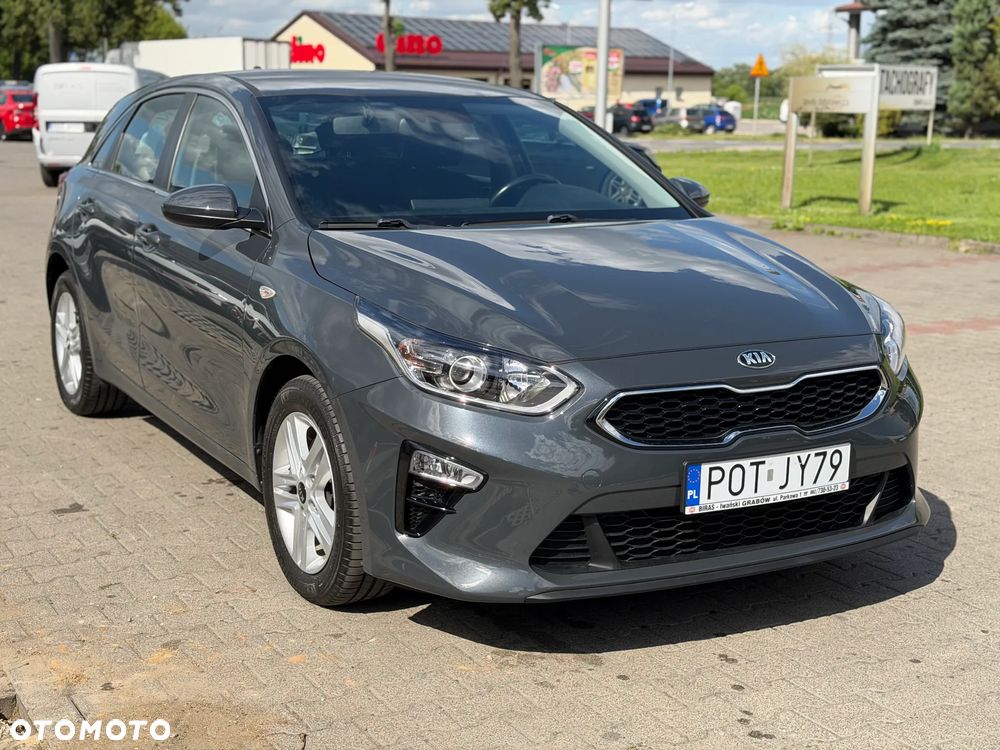 Kia Ceed 1.6 CRDi Eco-Dynamics+ (48V Mild-Hybrid) Spirit - 3
