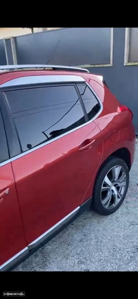 Peugeot 2008 PureTech 110 Stop&Start Allure - 11