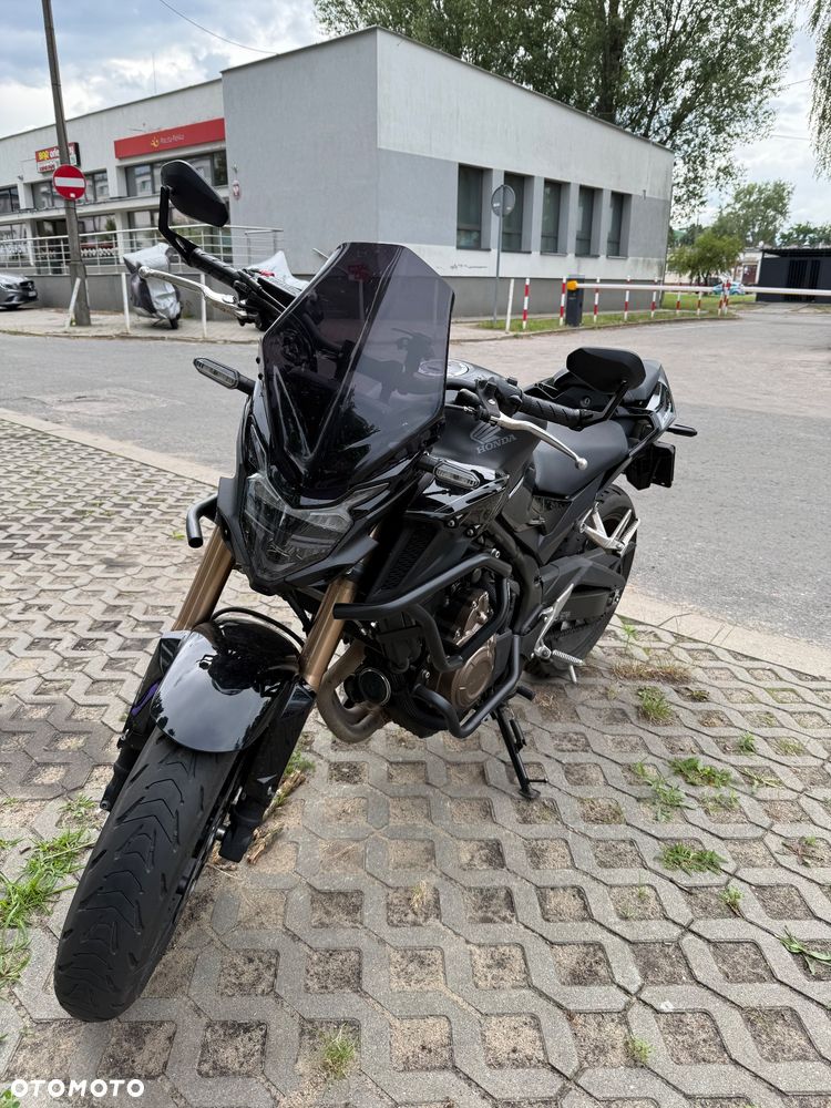 Honda CB - 2