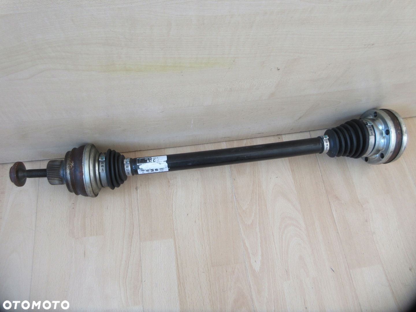 AUDI Q5 A6 A7 półoś prawa prawy tył 8R0501203C - 2