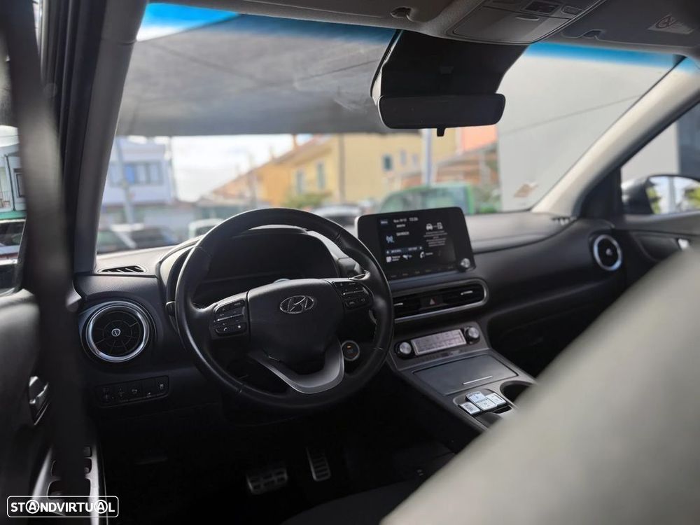 Hyundai Kauai - 2