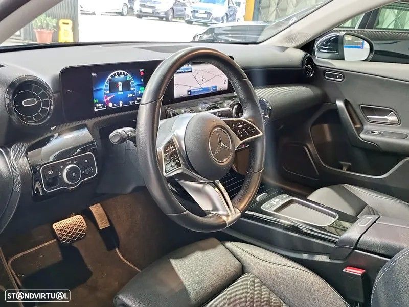 Mercedes-Benz A 250 e - 15