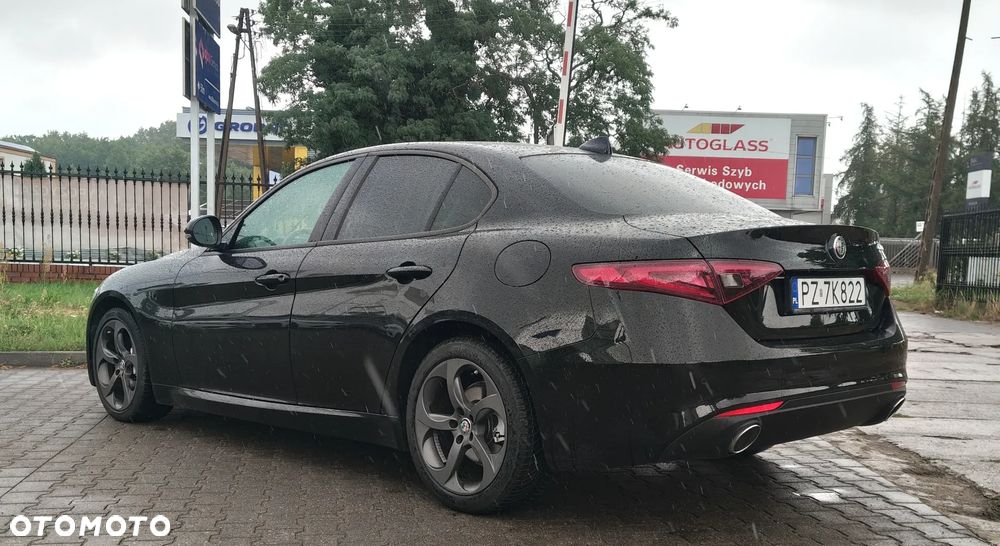 Alfa Romeo Giulia 2.0 Turbo Business - 6