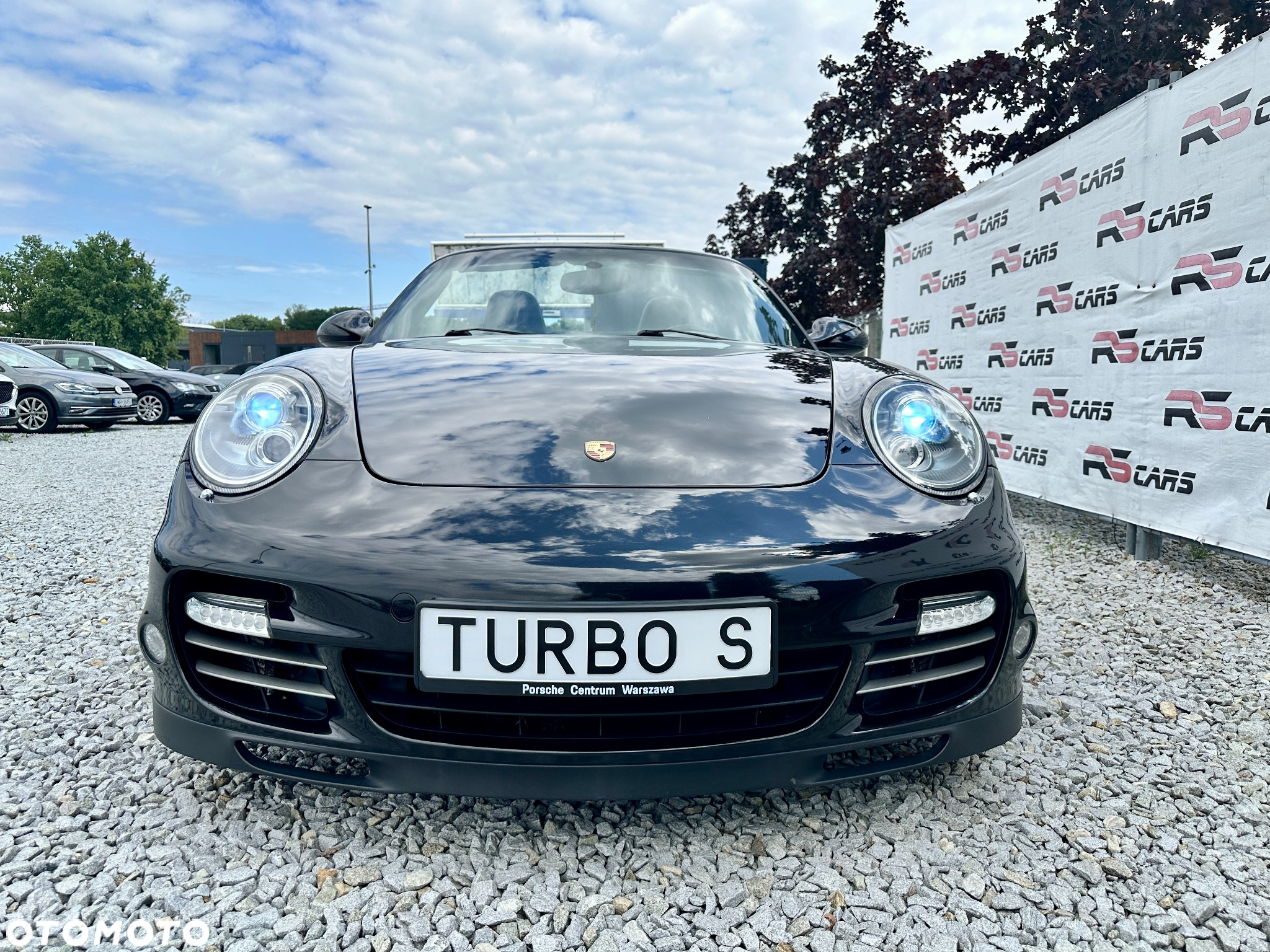 Porsche 911 Turbo S Cabrio - 34