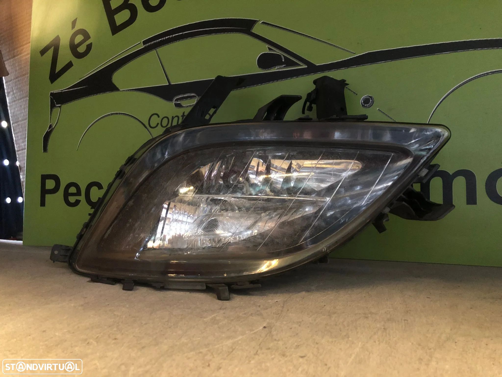 OPEL ASTRA J FAROL NEVOEIRO ESQUERDO - FN033 - 1