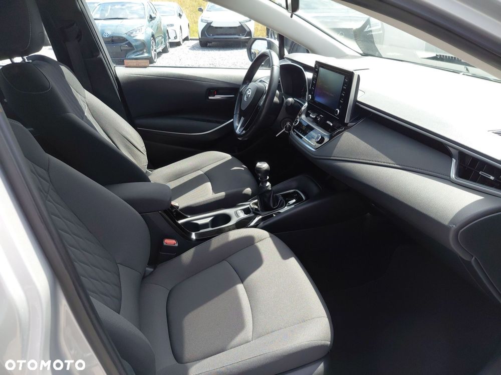 Toyota Corolla - 9