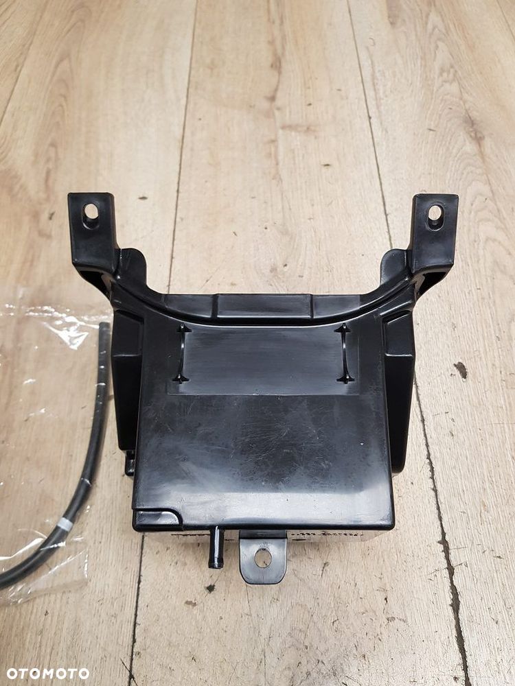 Skrzynka akumulatora Honda PCX125  81320-KWN-306 - 6