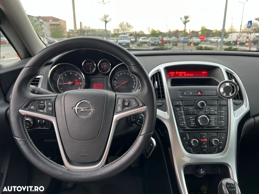 Opel Astra 1.4 - 6