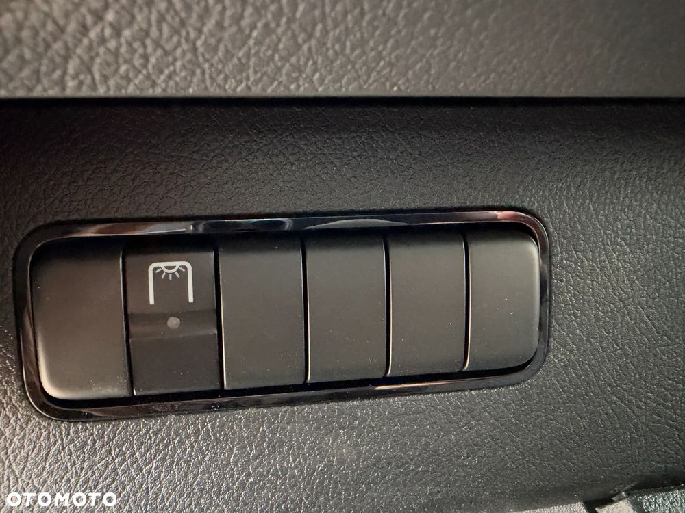 Mercedes-Benz Sprinter - 23